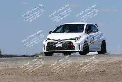 media/Oct-04-2025-OnGrid (Sat) [[44bd565ffa]]/Purple Group/Grapevine/